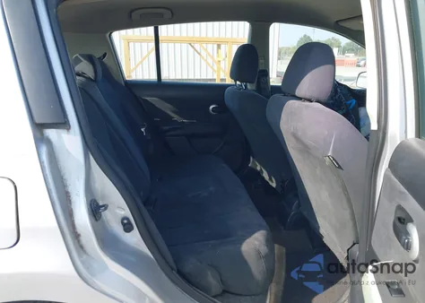 2009 Nissan Versa 1.8S z USA, uszkodzony, nr VIN 3N1BC13E29L427888